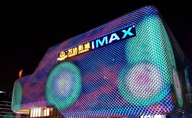 大型LED像素屏采用哪一種燈具來做性價比更高呢？(圖1)